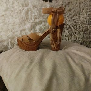 Guess wooden platform heels